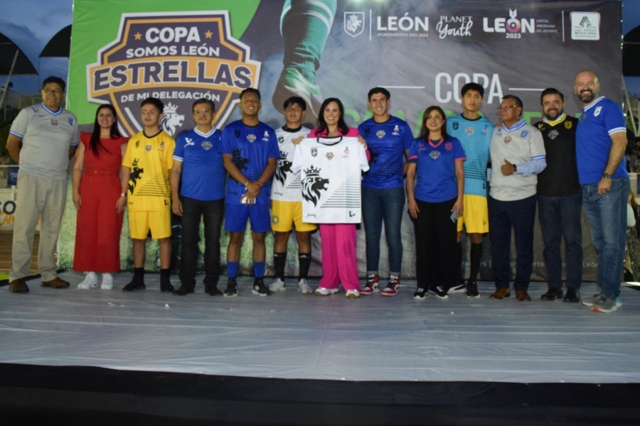 M S De Mil Deportistas De Colonias Participan En La Copa